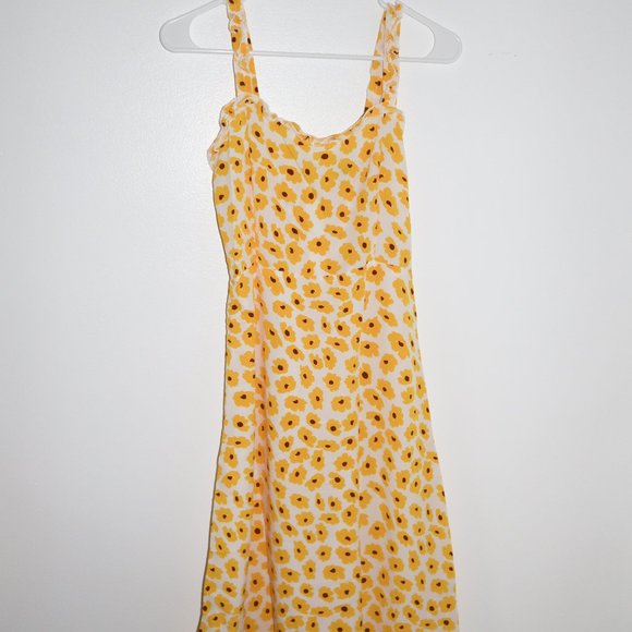 Faithfull the Brand Dresses & Skirts - Faithfull the Brand Yellow floral dress